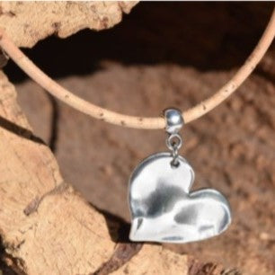 Wavy Heart Pendant Cork Necklace (N25)