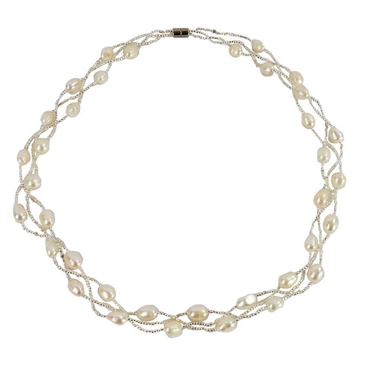 White Freshwater Pearl Necklace (F023)