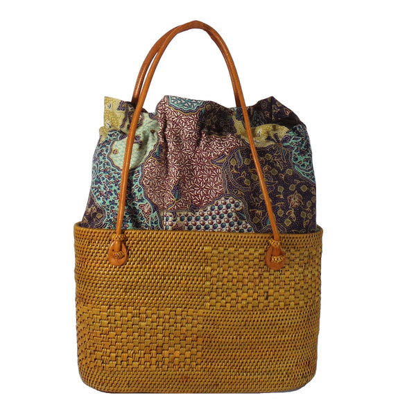 Medium Ata Tote