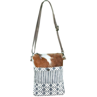 White Canvas Pattern with Fur Crossbody Bag (55578)