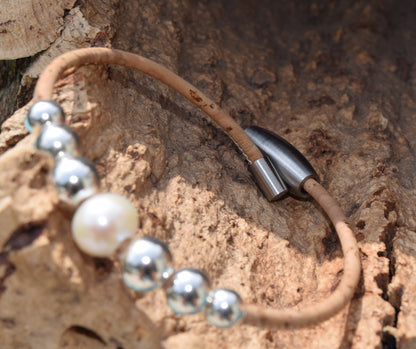 Freshwater Pearl Bracelet (B132)