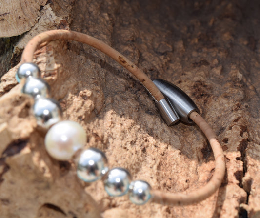 Freshwater Pearl Bracelet (B132)