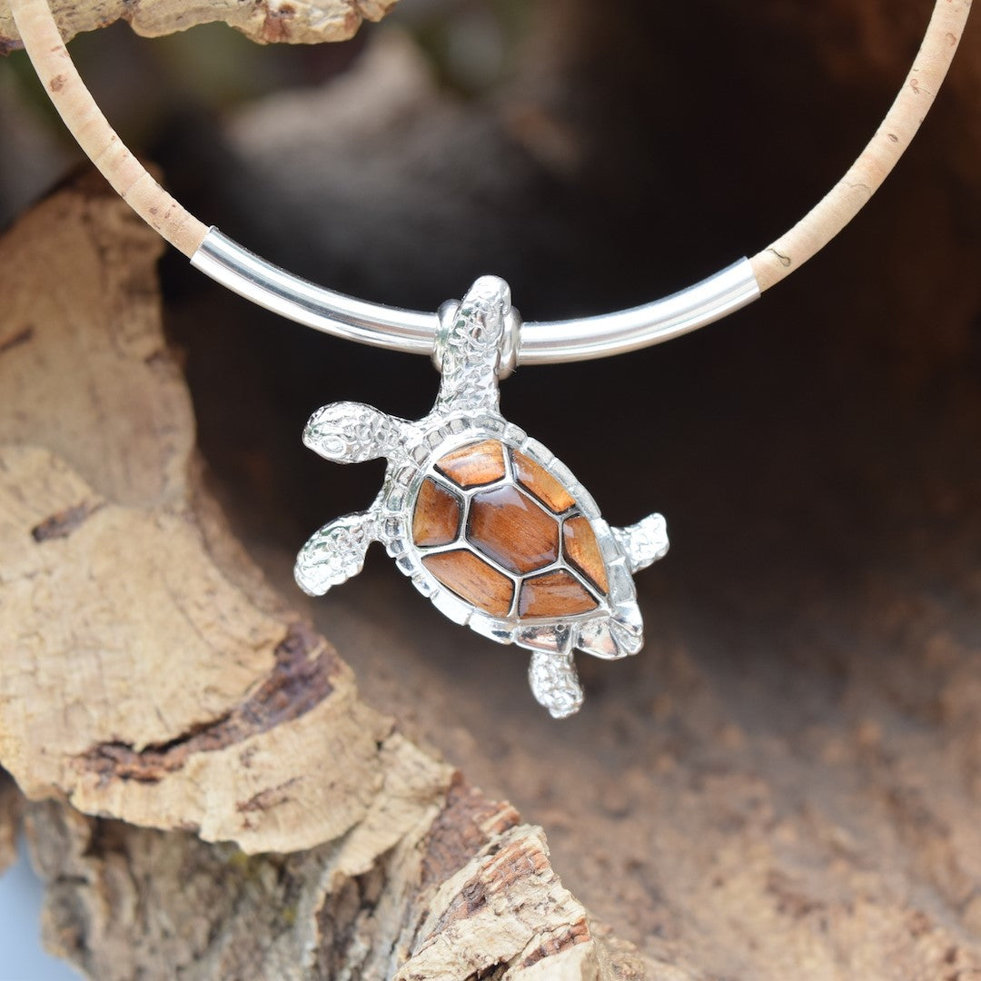 Sterling Silver Turtle Necklace (N91)