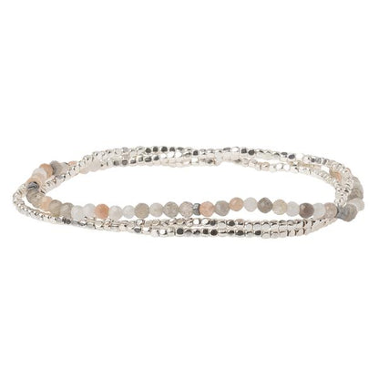 Delicate Stone Moonstone - Stone of Balance (SD021)