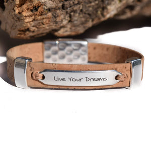 “Live Your Dreams” Engraved Bracelet (B67)